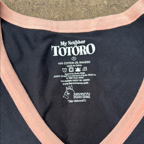 Black and Pink Totoro Cardigan - Picture 5 of 5